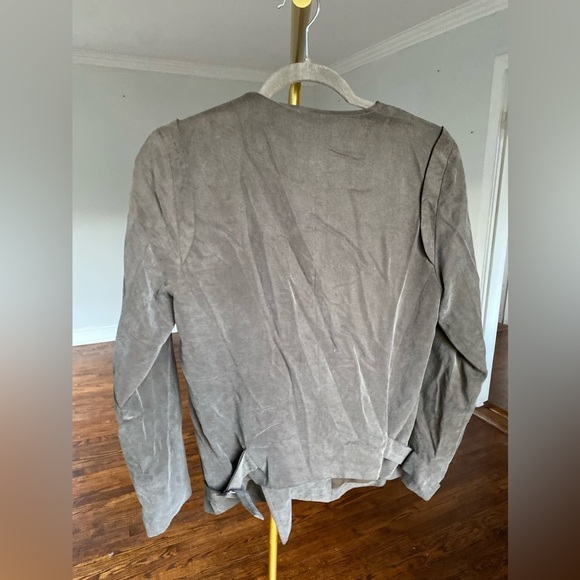 ASTR Gray Grey Suede Moto Jacket Edgy Casual Streetwear Downtown Valentines Day - Picture 3 of 12